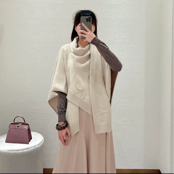 Fendi Fendi Oatmeal Cashmere Cape Shawl - dmc Size US M / EU 48-50 / 2 - 8 Thumbnail