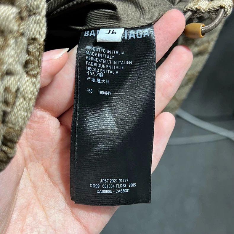 Balenciaga Balenciaga x Gucci Printed Down Vest - dmc Size US XS / EU 42 / 0 - 4 Thumbnail