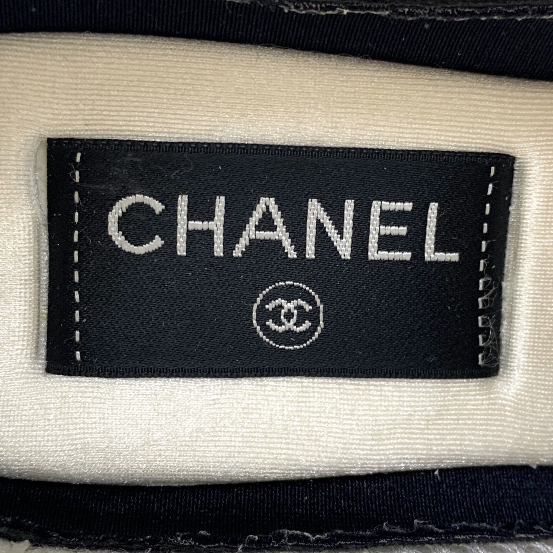 Chanel Chanel Gray White Logo Casual Sneakers - dmc Size US 8 / IT 38 - 7 Thumbnail