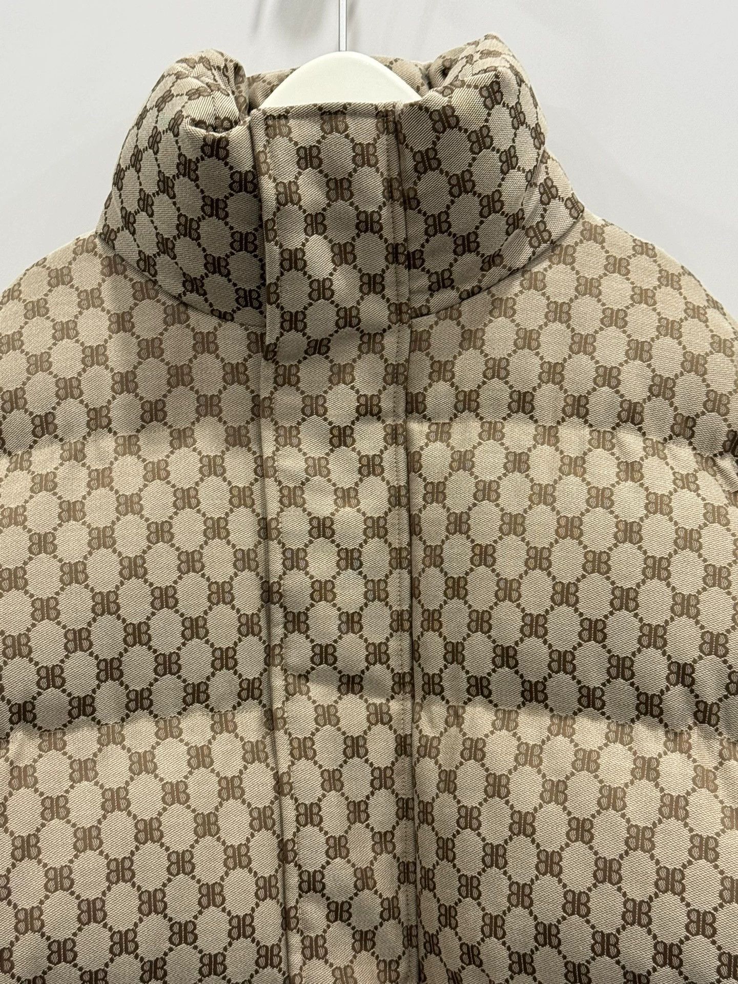Balenciaga Balenciaga Gucci Monogram Down Jacket - dmc Size US L / EU 52-54 / 3 - 3 Thumbnail