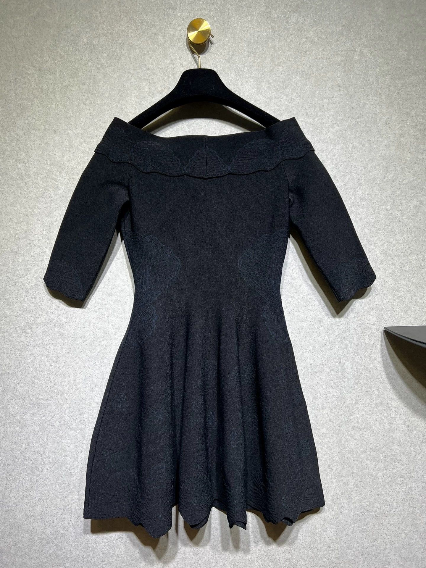 Alexander McQueen Alexander McQueen Black Mini Dress - dmc Size S / US 4 / IT 40 - 5 Thumbnail