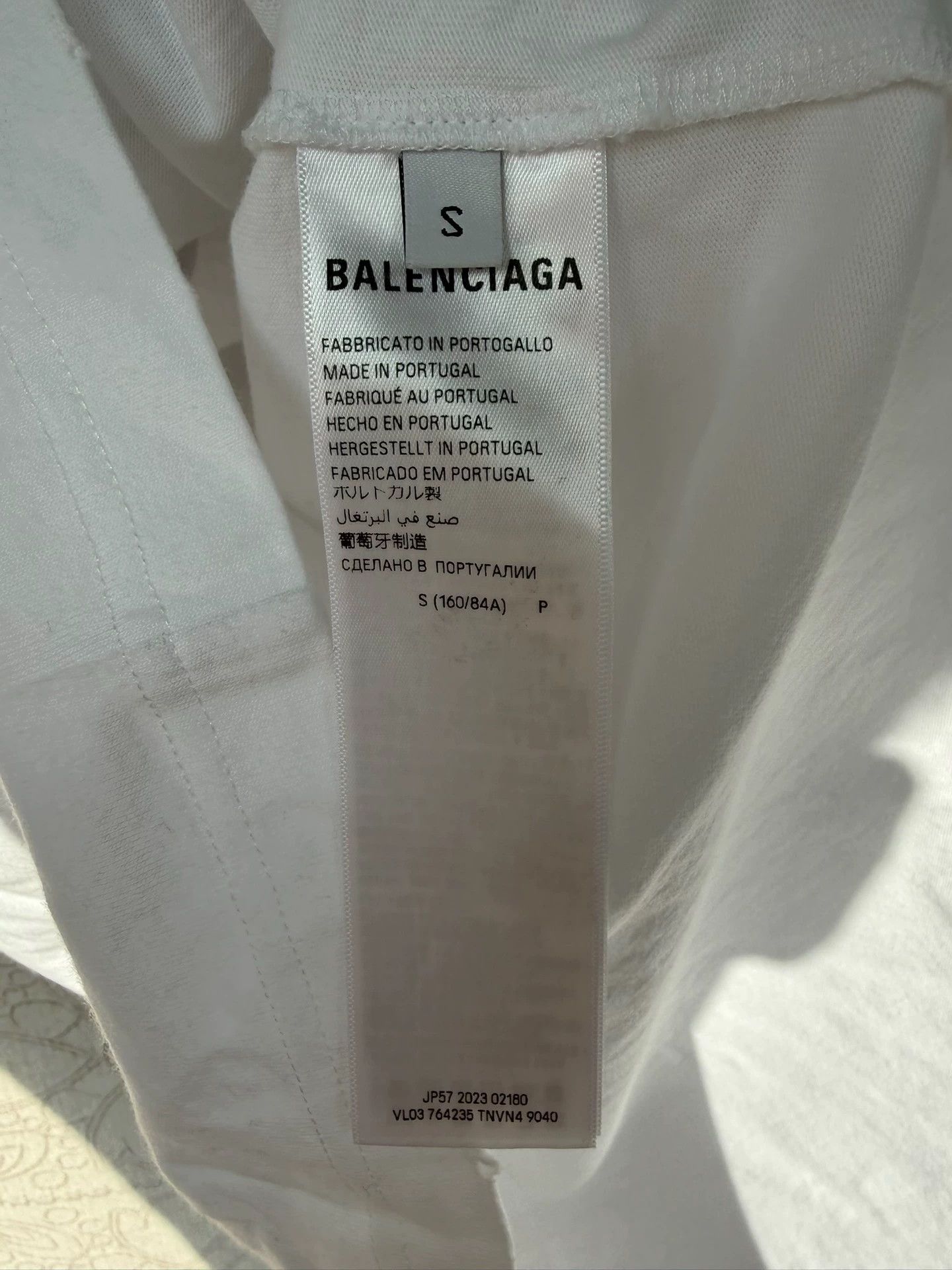 Balenciaga balenciaga graffiti short sleeve t-shirt Size US S / EU 44-46 / 1 - 3 Thumbnail