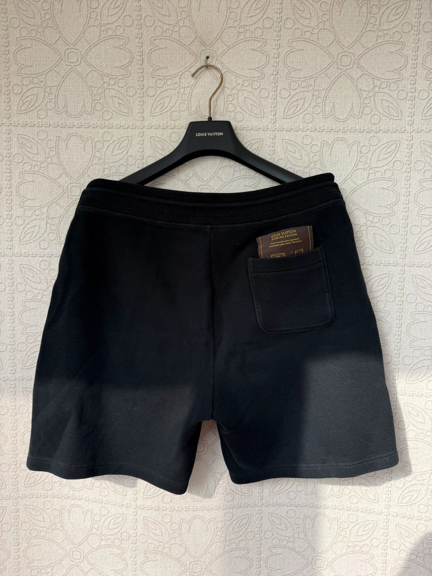 Louis Vuitton louis vuitton men's black shorts with tags Size US 38 / EU 54 - 2 Thumbnail