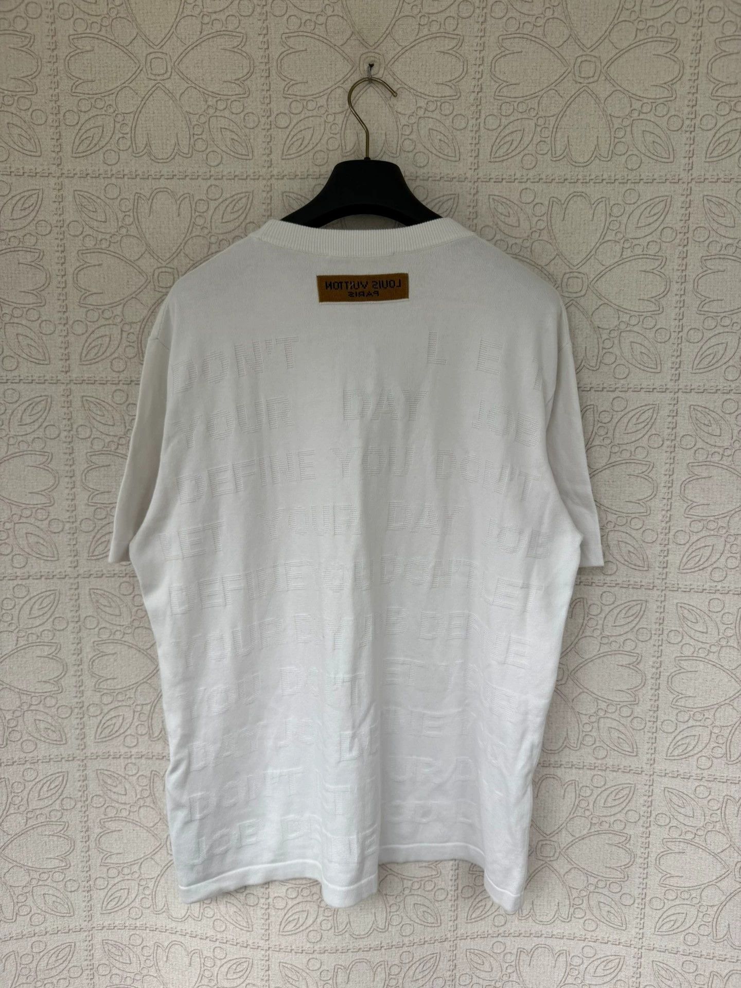 Louis Vuitton louis vuitton white graphic knit short sleeve Size US L / EU 52-54 / 3 - 2 Thumbnail