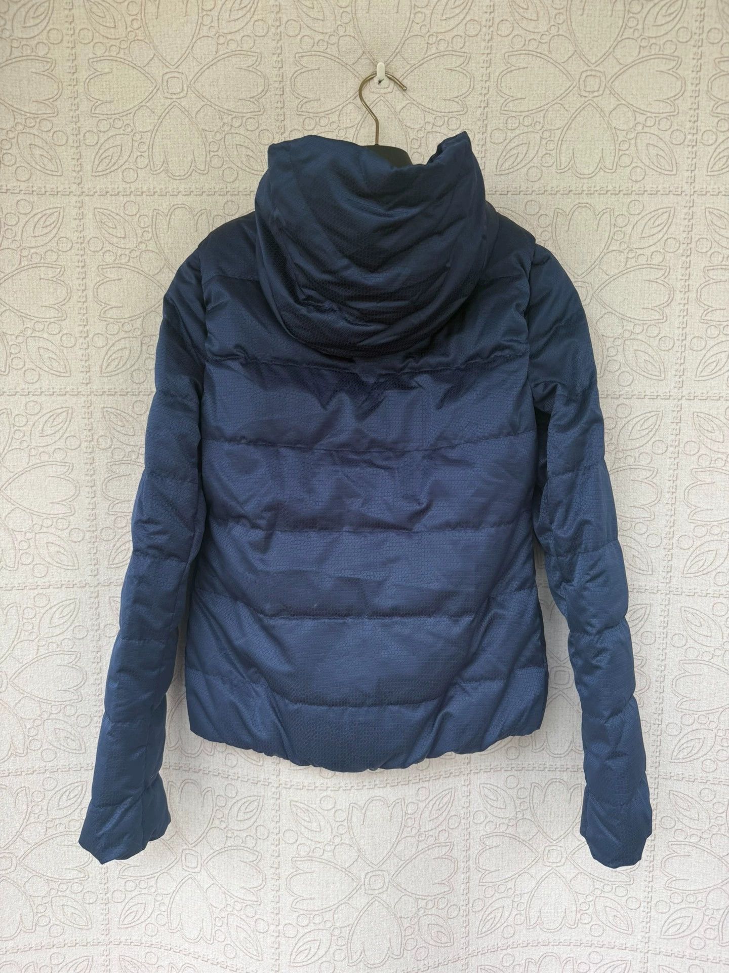 Fendi fendi dark pattern down jacket size 42 Size US M / EU 48-50 / 2 - 2 Thumbnail