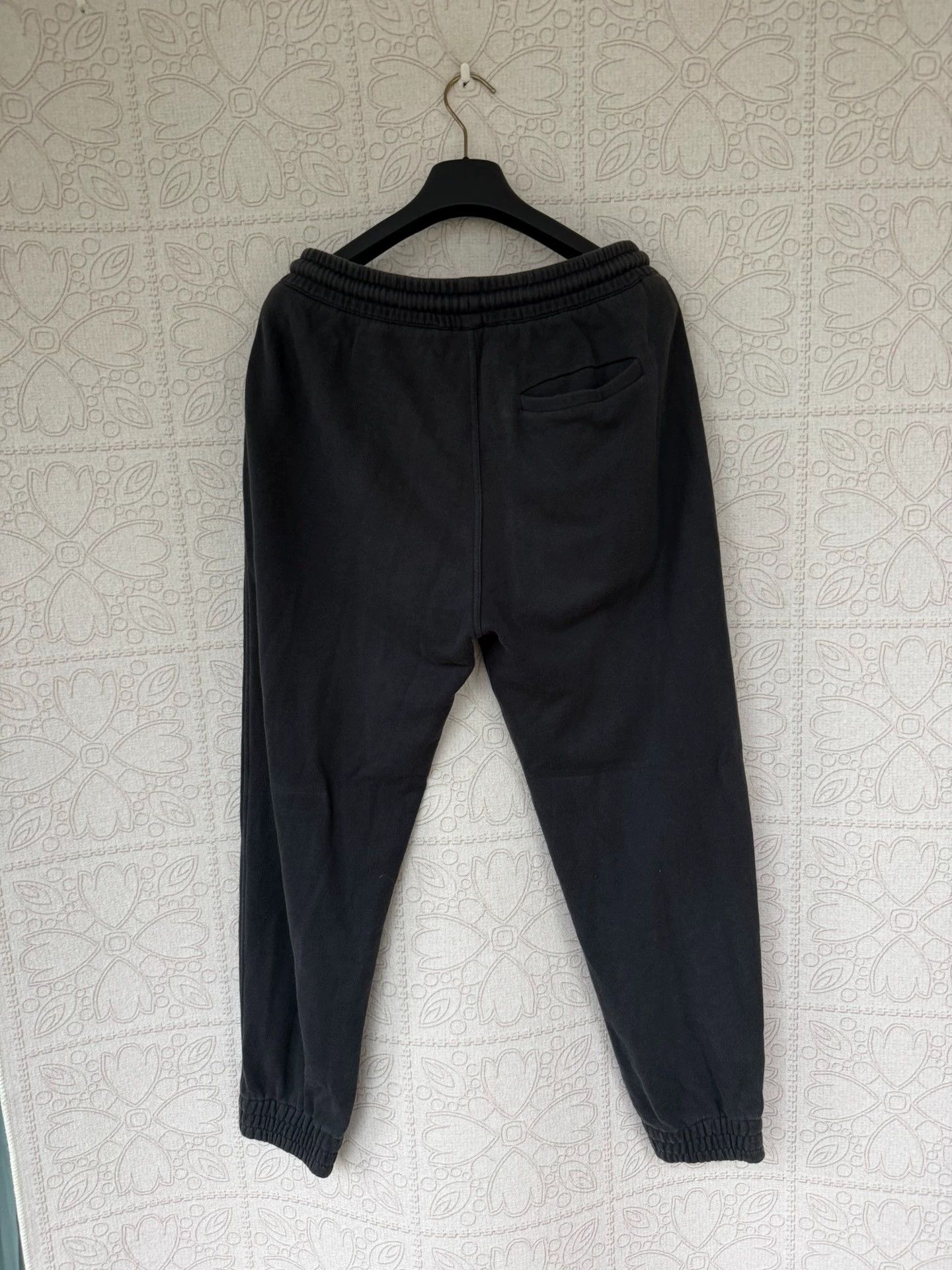 Burberry burberry striped pocket sweatpants size M Size US 28 / EU 44 - 2 Thumbnail