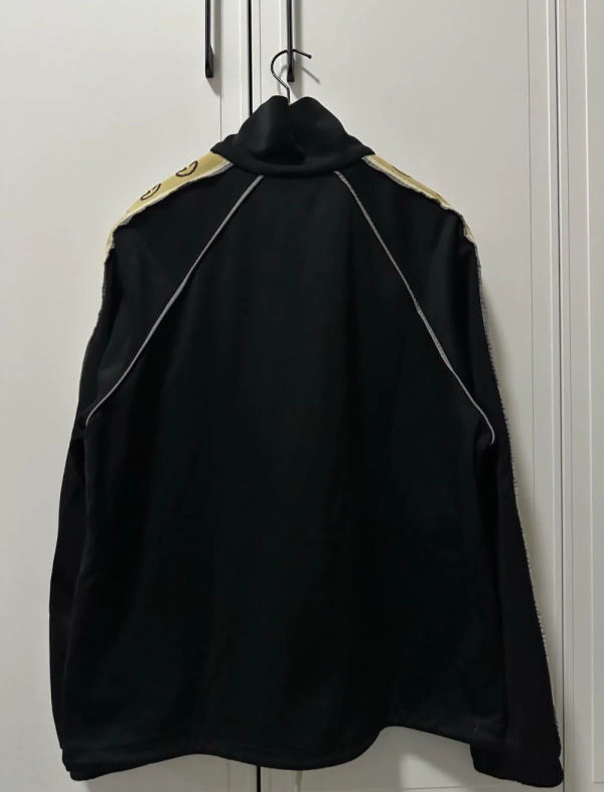 Gucci gucci reflective zip-up jacket size small Size US S / EU 44-46 / 1 - 2 Thumbnail