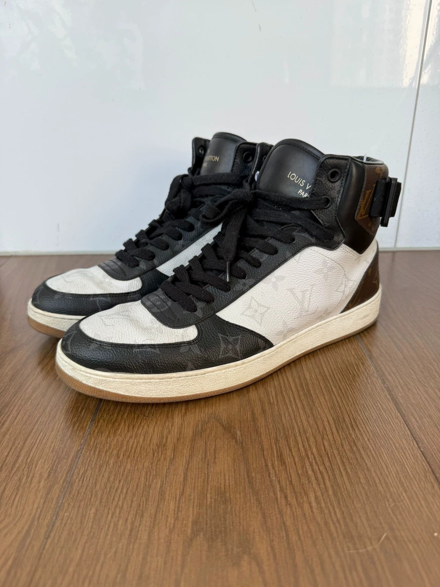 Louis Vuitton louis vuitton lv rivoli high-top sneakers 7.5 Size US 7.5 / EU 40-41 - 4 Thumbnail
