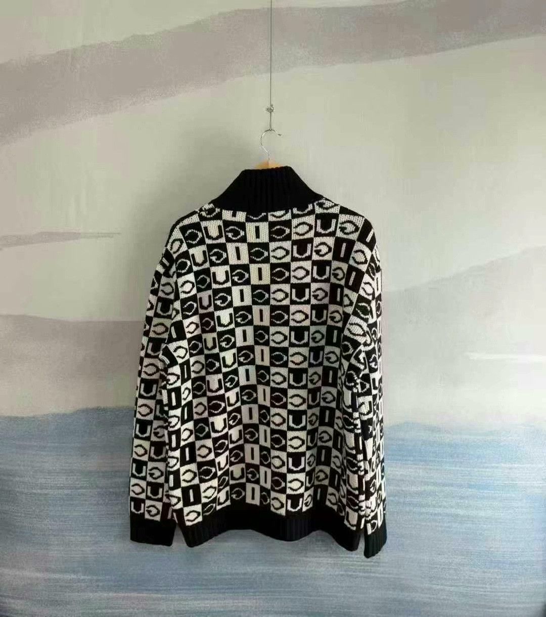 Gucci gucci black and white knit zip jacket Size US M / EU 48-50 / 2 - 3 Thumbnail