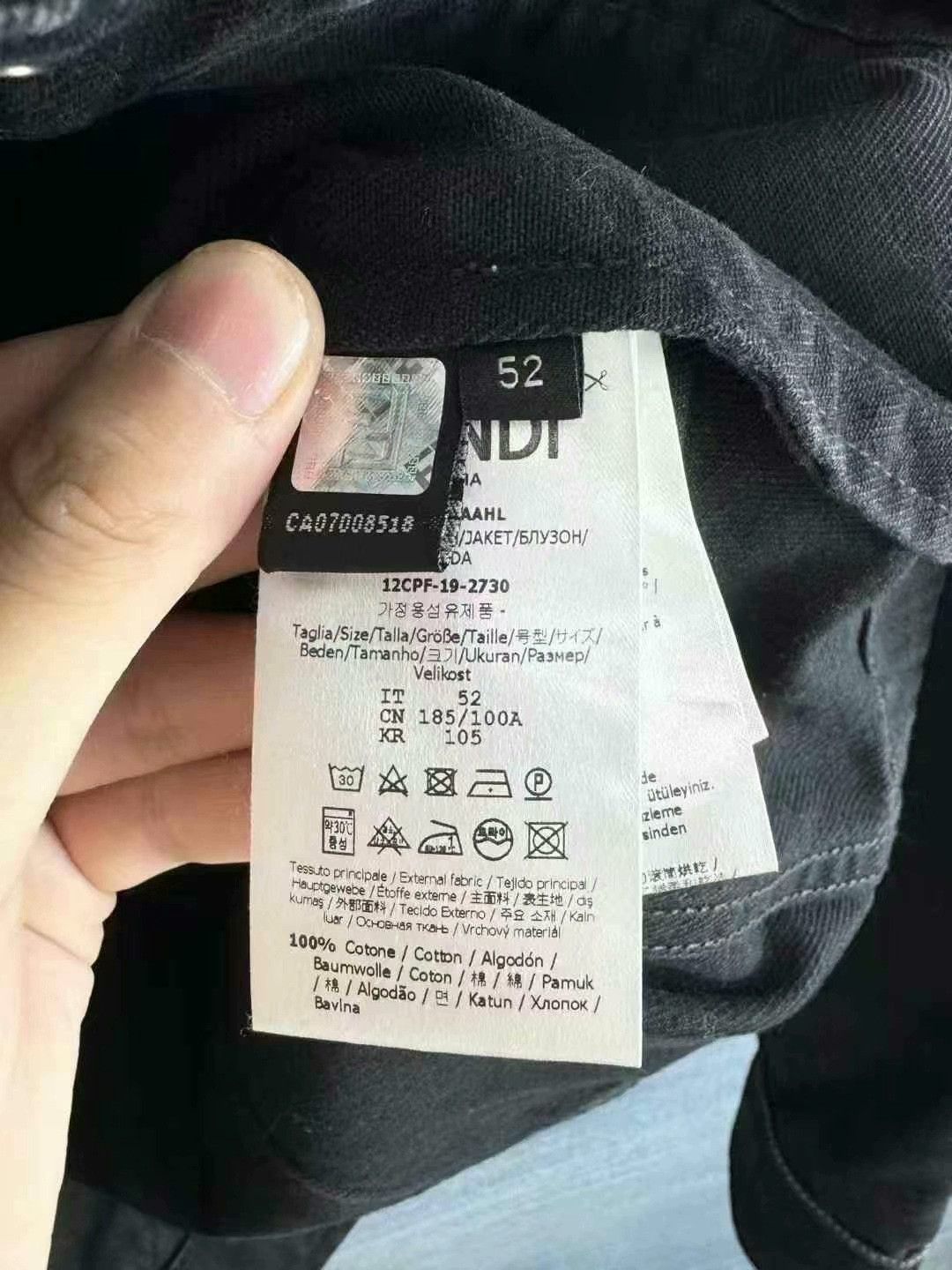Fendi black denim jacket with logo patch Size US L / EU 52-54 / 3 - 4 Thumbnail