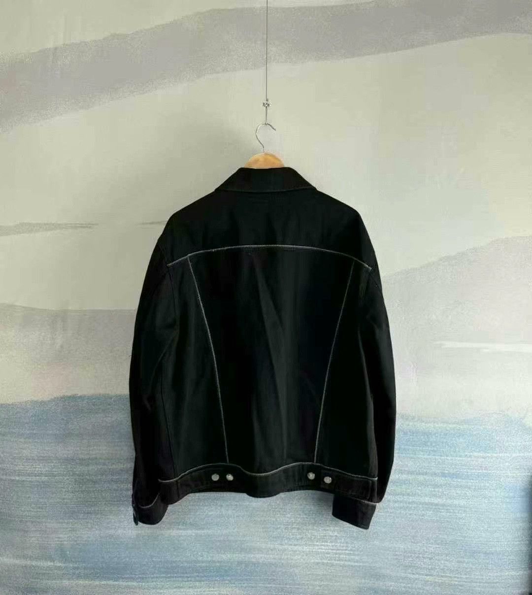 Fendi black denim jacket with logo patch Size US L / EU 52-54 / 3 - 3 Thumbnail