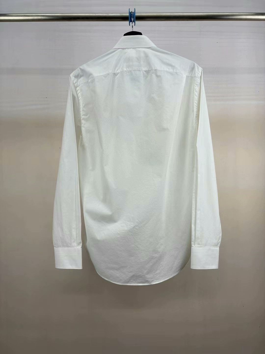 Louis Vuitton louis vuitton ocean beaded shirt size small Size US S / EU 44-46 / 1 - 2 Thumbnail