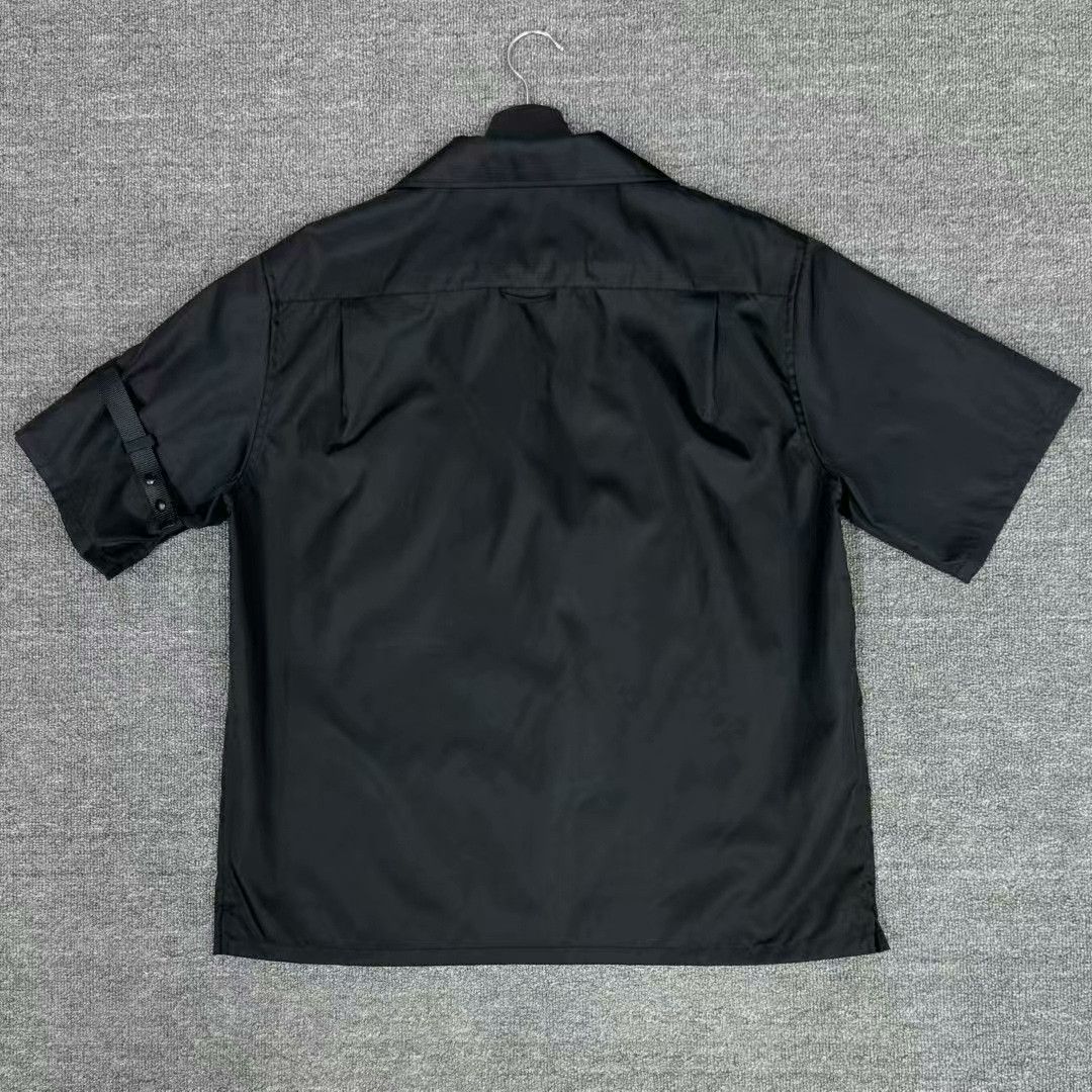 Prada prada logo nylon short sleeve shirt Size US M / EU 48-50 / 2 - 2 Thumbnail