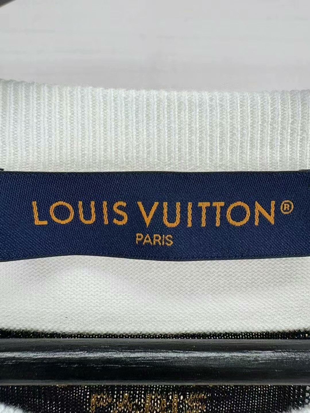 Louis Vuitton louis vuitton white logo knit t-shirt Size L / US 10 / IT 46 - 5 Thumbnail