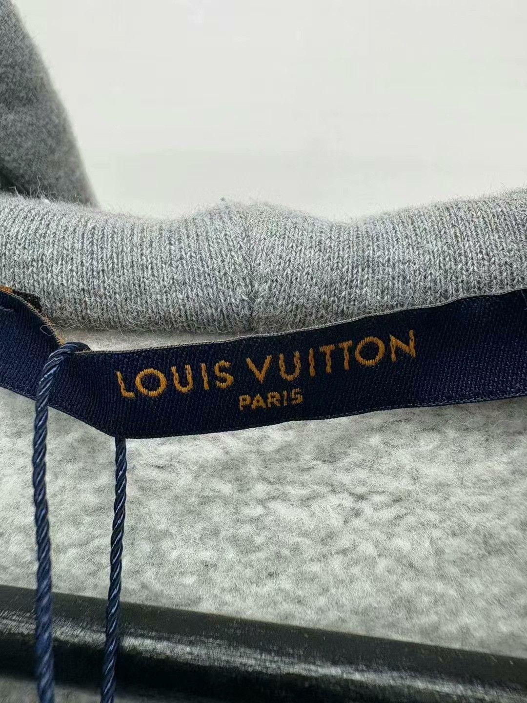 Louis Vuitton colorful logo zip-up hoodie by louis vuitton Size US L / EU 52-54 / 3 - 6 Thumbnail