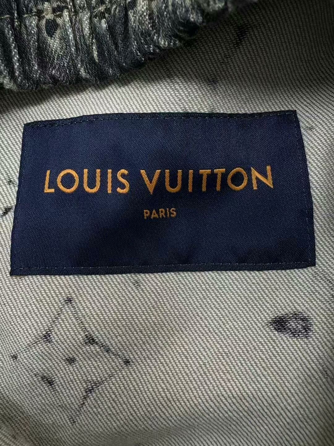 Louis Vuitton louis vuitton denim jacket with all-over print Size US L / EU 52-54 / 3 - 7 Thumbnail