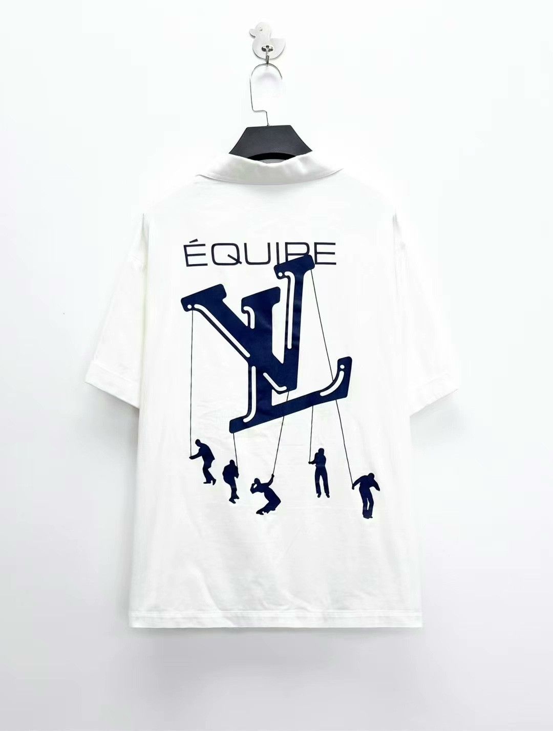 Louis Vuitton louis vuitton limited edition short sleeve shirt Size US XL / EU 56 / 4 - 2 Thumbnail