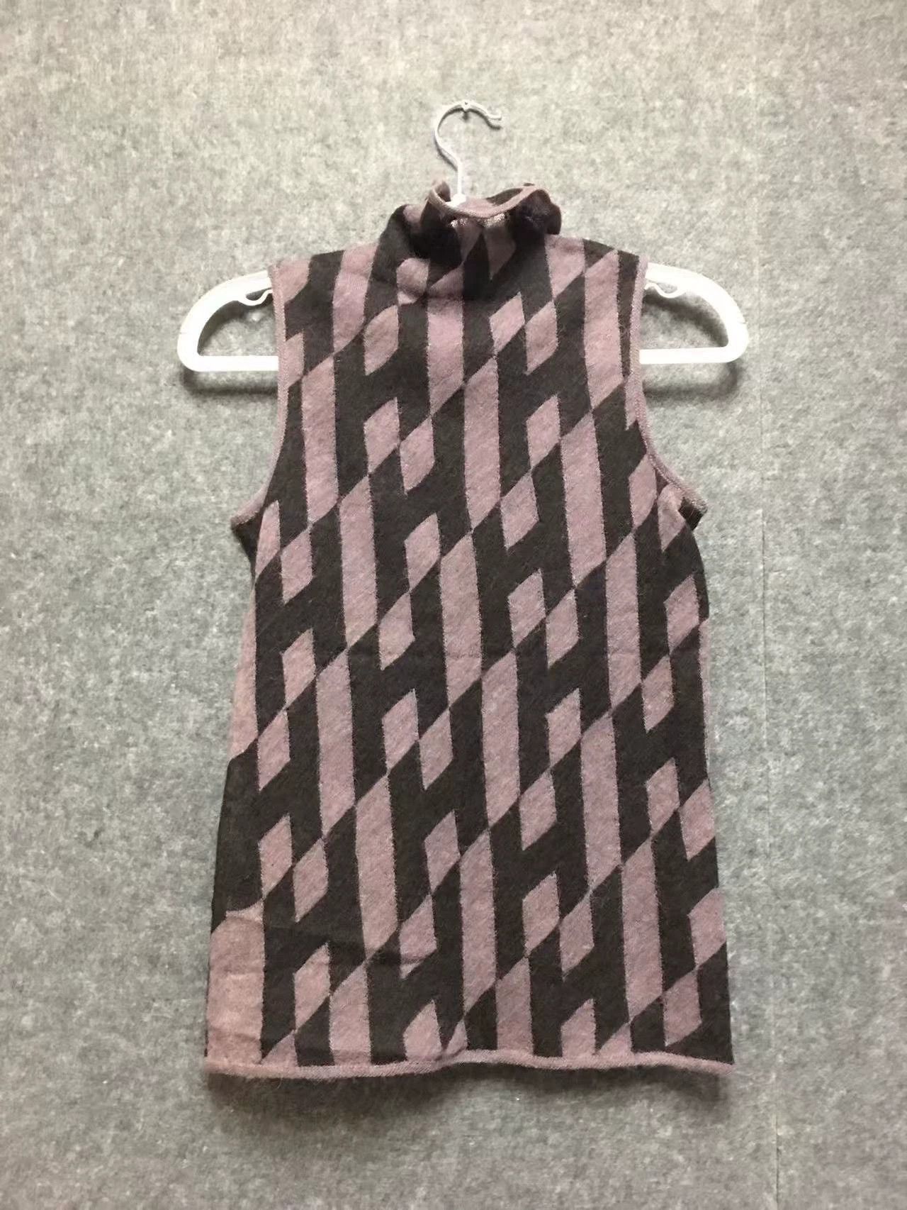 Hermes Hermes Argyle Sleeveless Knit Vest Size M / US 6-8 / IT 42-44 - 2 Thumbnail