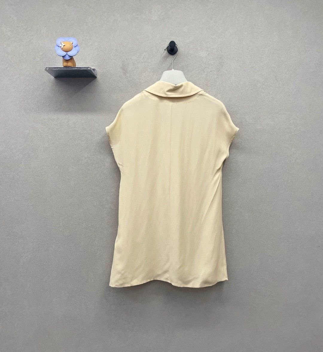 Hermes Hermes Beige V-neck Dress Size M / US 6-8 / IT 42-44 - 2 Thumbnail