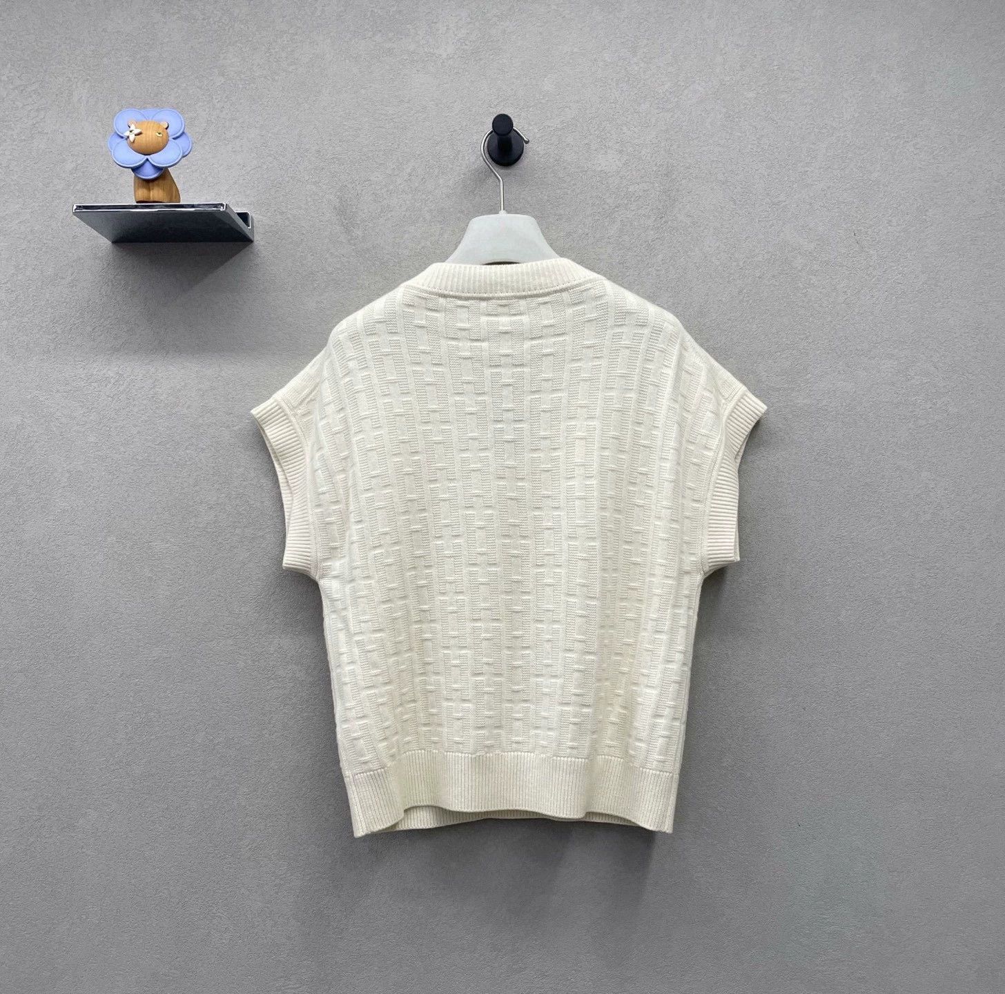 Hermes HERMES SS23 V-Neck Knit Vest Size M / US 6-8 / IT 42-44 - 3 Thumbnail