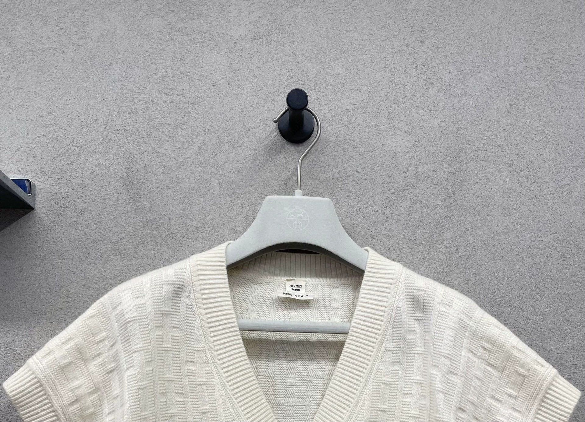 Hermes HERMES SS23 V-Neck Knit Vest Size M / US 6-8 / IT 42-44 - 5 Thumbnail