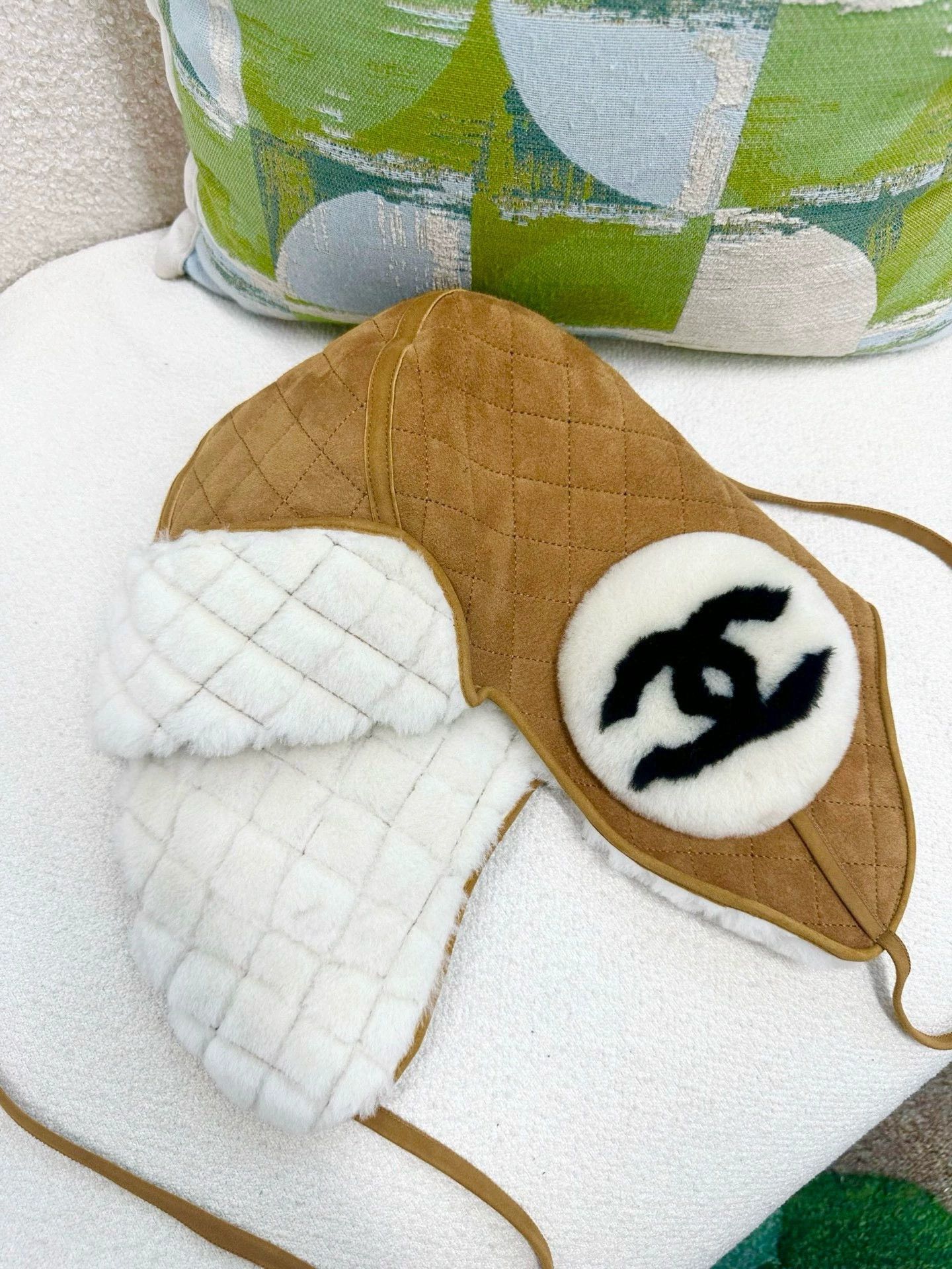 Chanel Chanel Brown Suede Mao Cap Size ONE SIZE - 2 Thumbnail