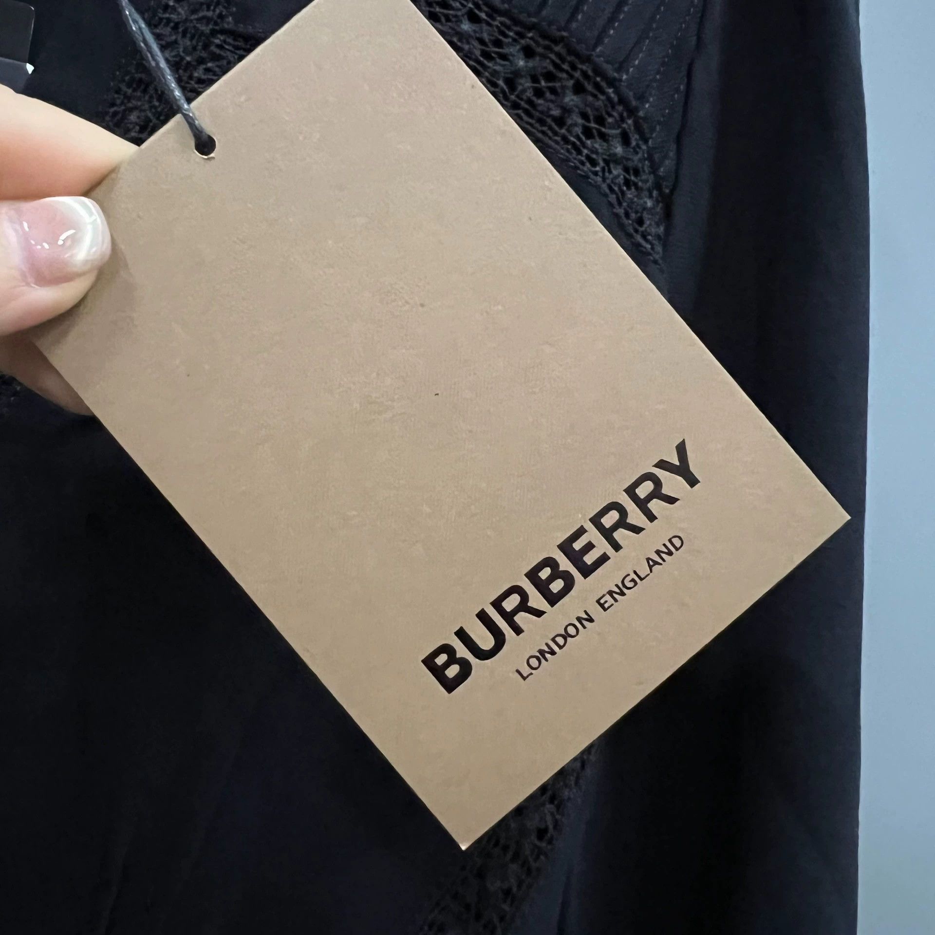 Burberry Burberry Black Floral Cutout V-Neck Dress Size M / US 6-8 / IT 42-44 - 5 Thumbnail