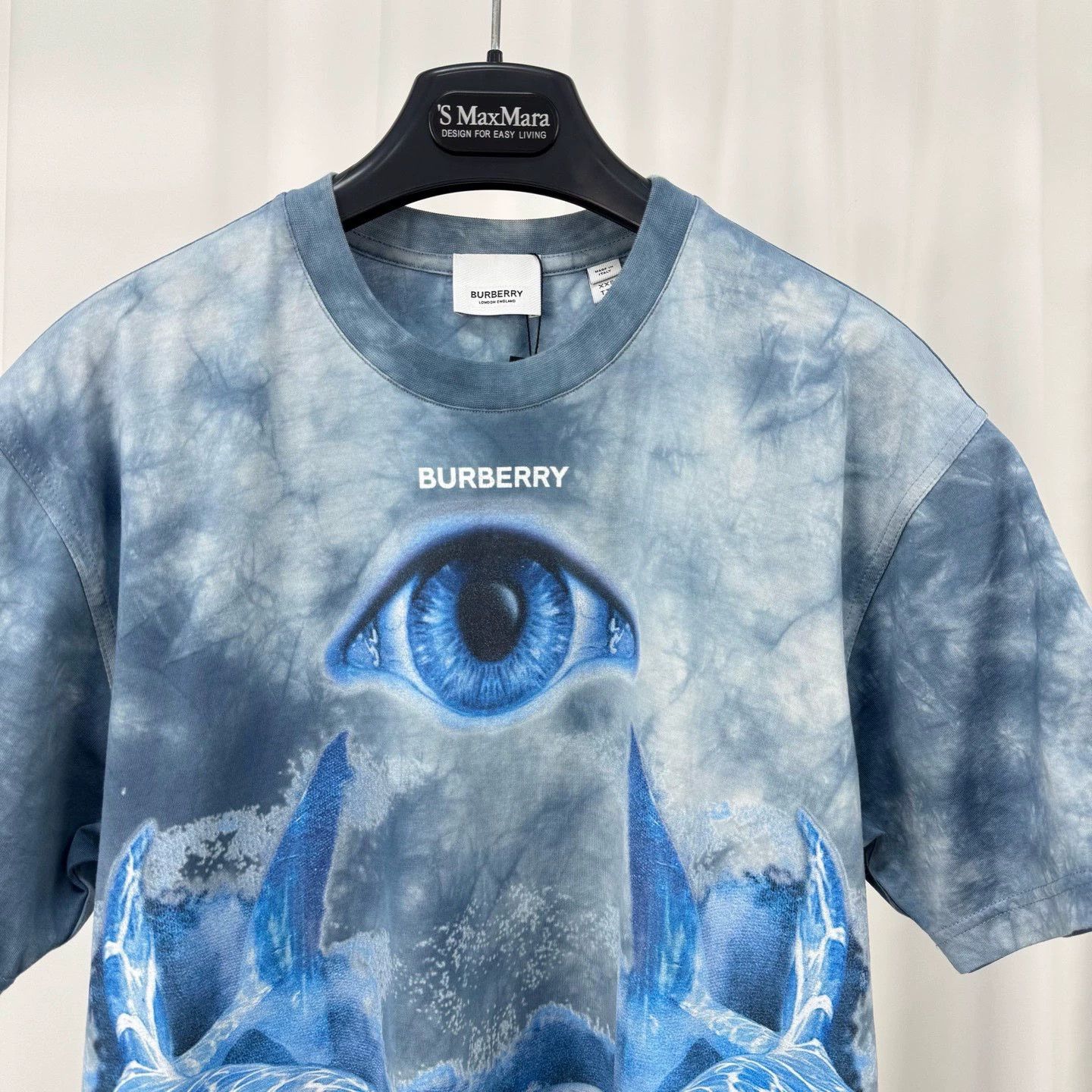 Burberry Burberry Shark Print Short Sleeve Size M / US 6-8 / IT 42-44 - 3 Thumbnail