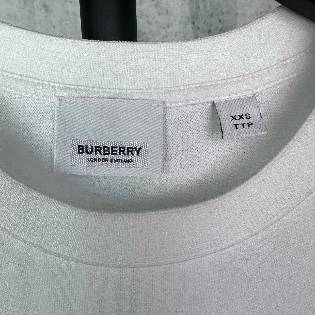 Burberry Burberry White TB Logo Short Sleeve Tee Size M / US 6-8 / IT 42-44 - 2 Thumbnail