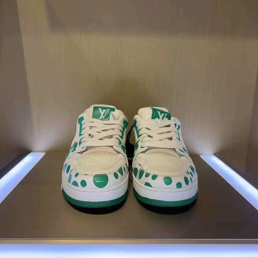 Louis Vuitton LV Trainer White Green Polka Dot 41 Size US 8 / EU 41 - 2 Thumbnail