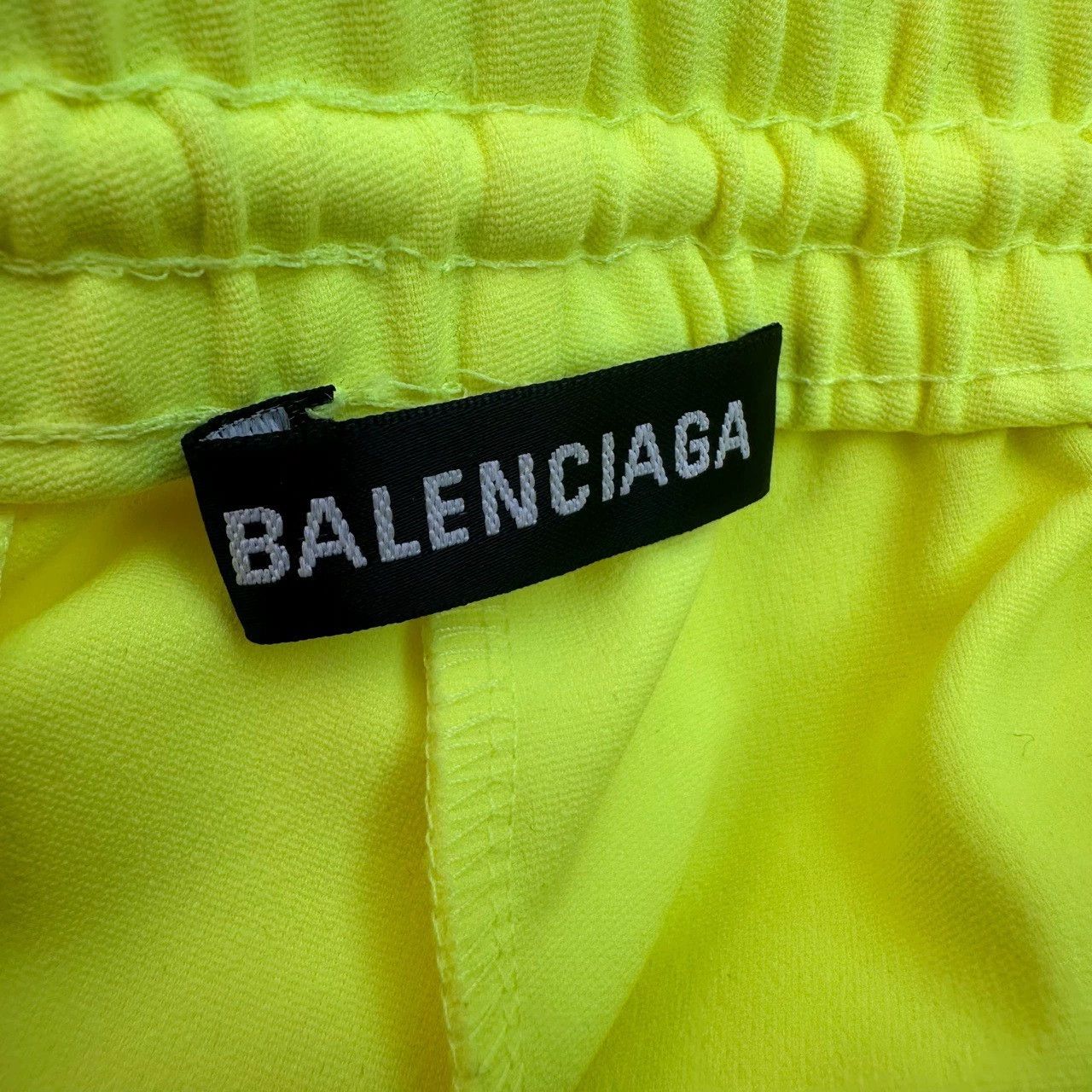 Balenciaga balenciaga logo print casual pants in yellow Size US 31 - 3 Thumbnail