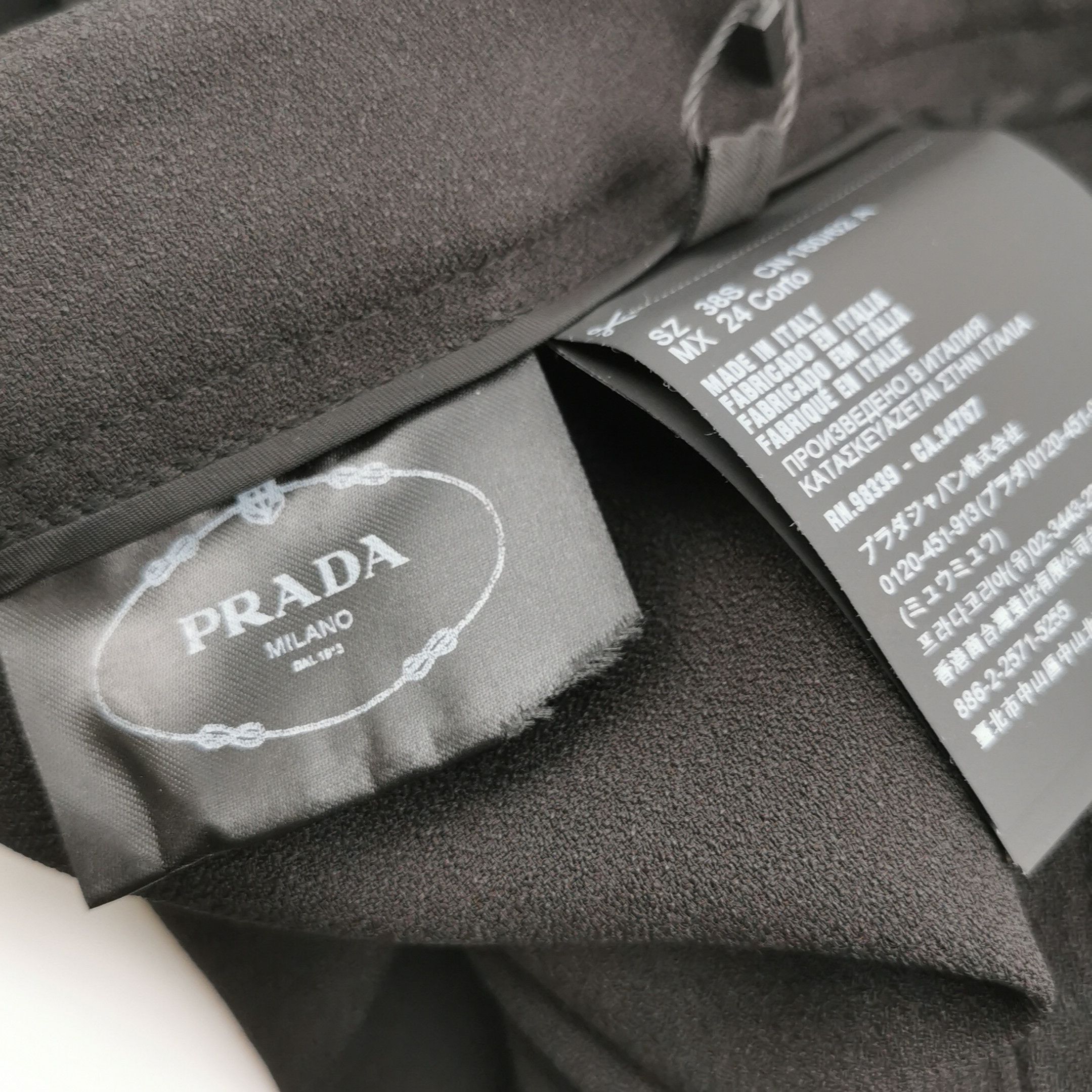 Prada Prada Black Tailored Trousers Size 38 0089 Size 38" / US 16 / IT 52 - 8 Thumbnail