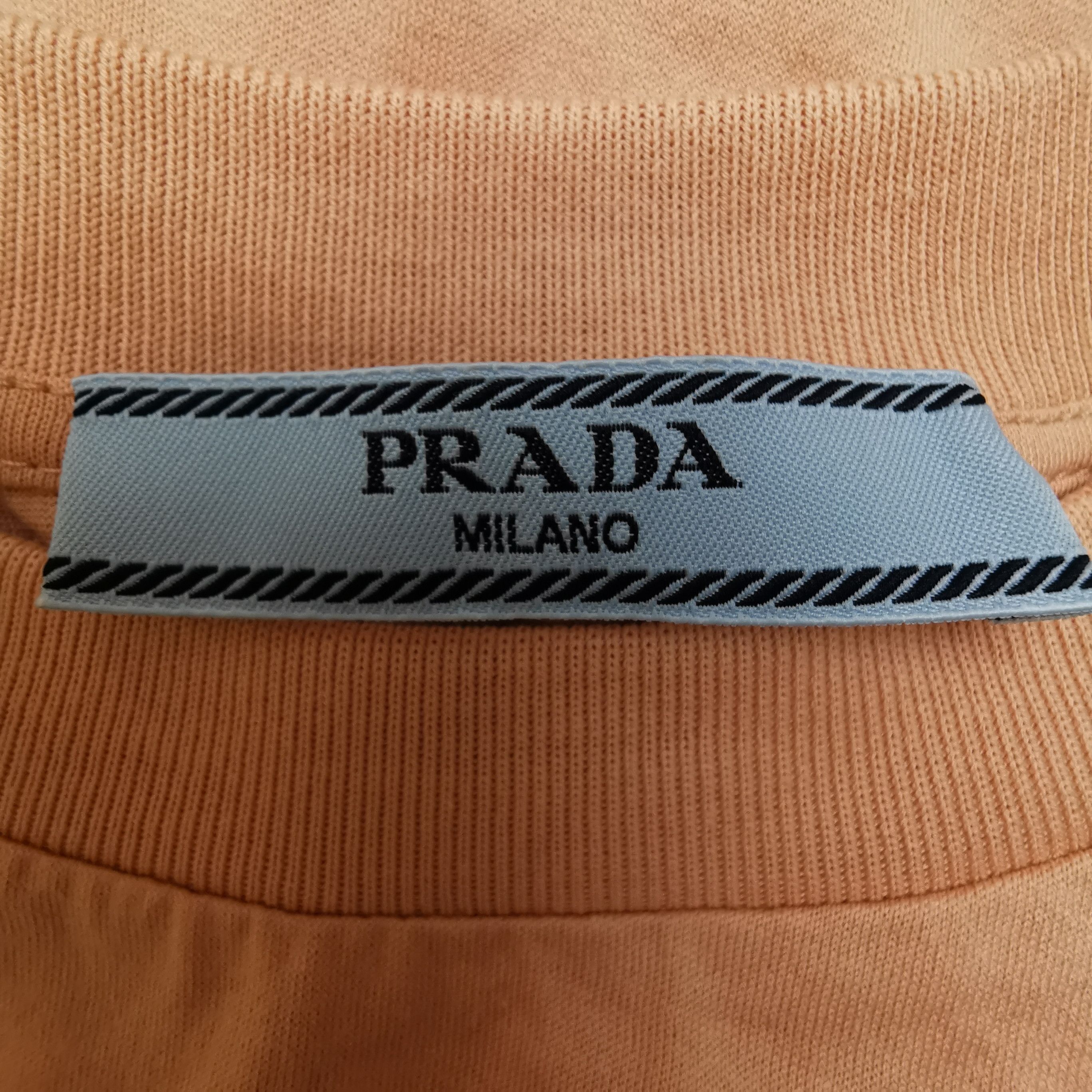 Prada Prada Cropped Long Sleeve T-Shirt in Beige 0089 Size M / US 6-8 / IT 42-44 - 5 Thumbnail