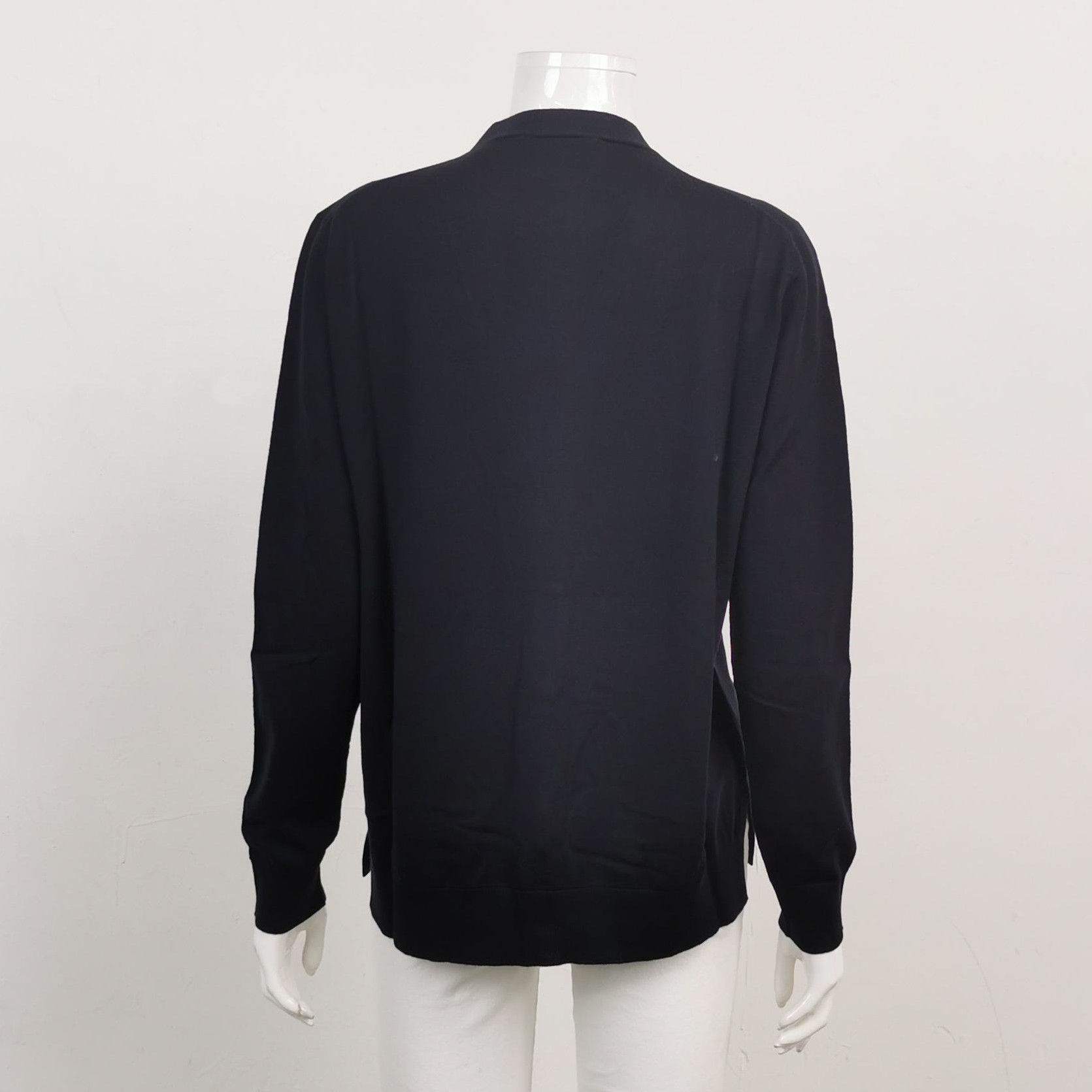 Prada Prada Wool V-Neck Cardigan in Navy Blue 0089 Size M / US 6-8 / IT 42-44 - 2 Thumbnail