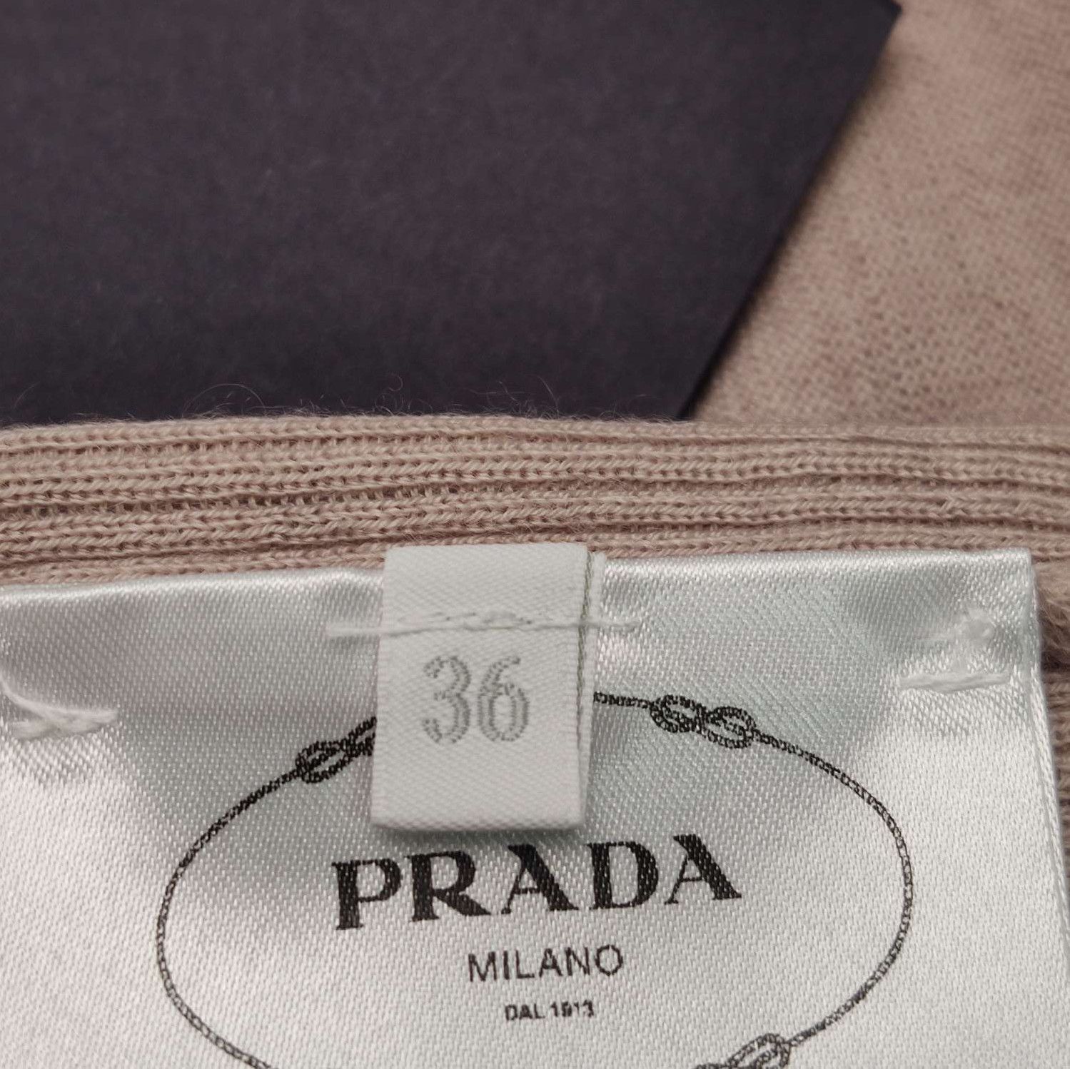 Prada Prada Logo Crew Neck Knit Sweater 0089 Size XXS / US 00 / IT 34 - 7 Thumbnail