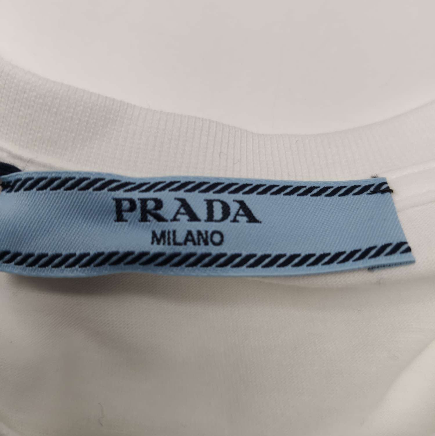 Prada Prada Classic Cotton Crew Neck T-Shirt 0089 Size M / US 6-8 / IT 42-44 - 4 Thumbnail