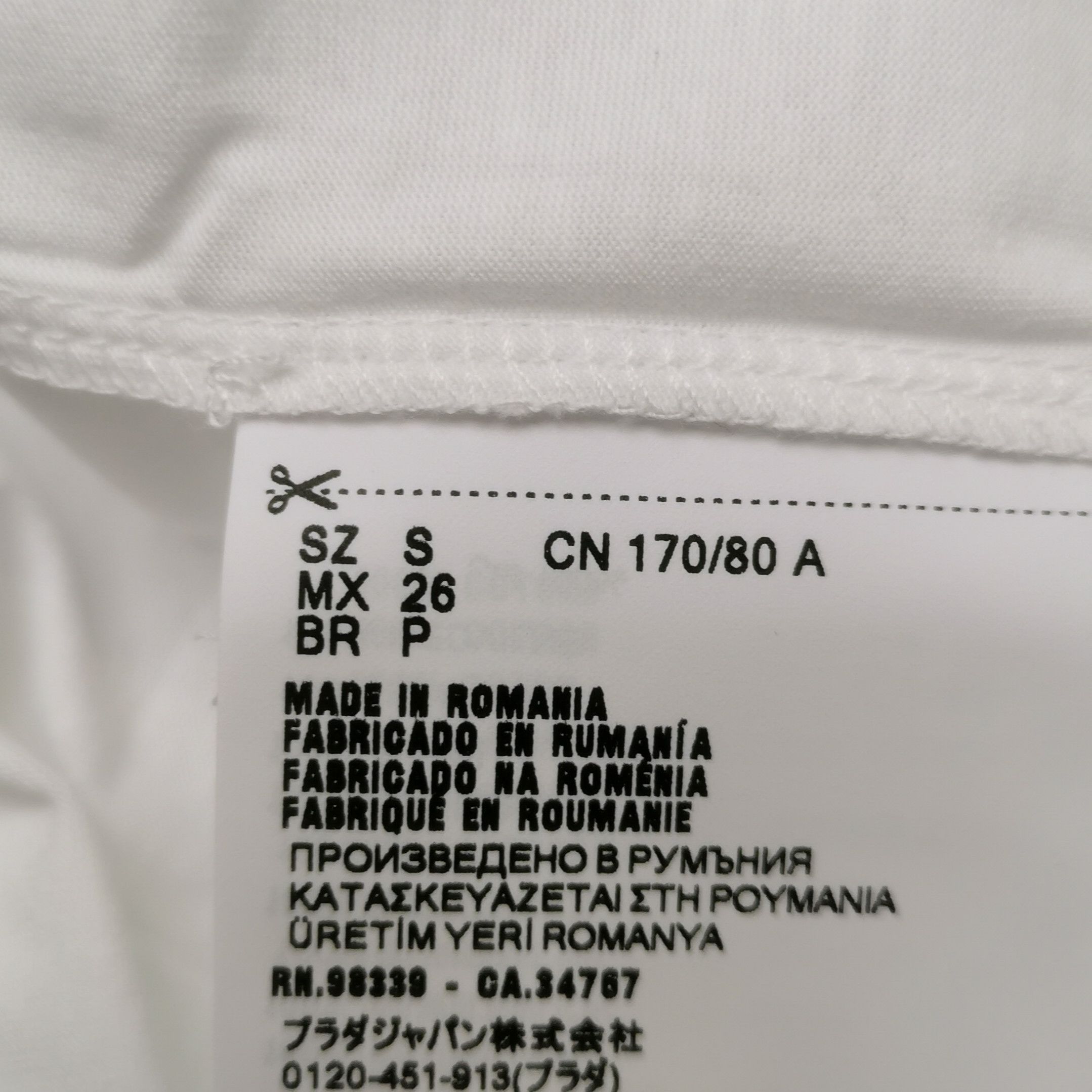 Prada Prada Classic White Cotton Crew Neck T-Shirt 0089 Size S / US 4 / IT 40 - 6 Thumbnail