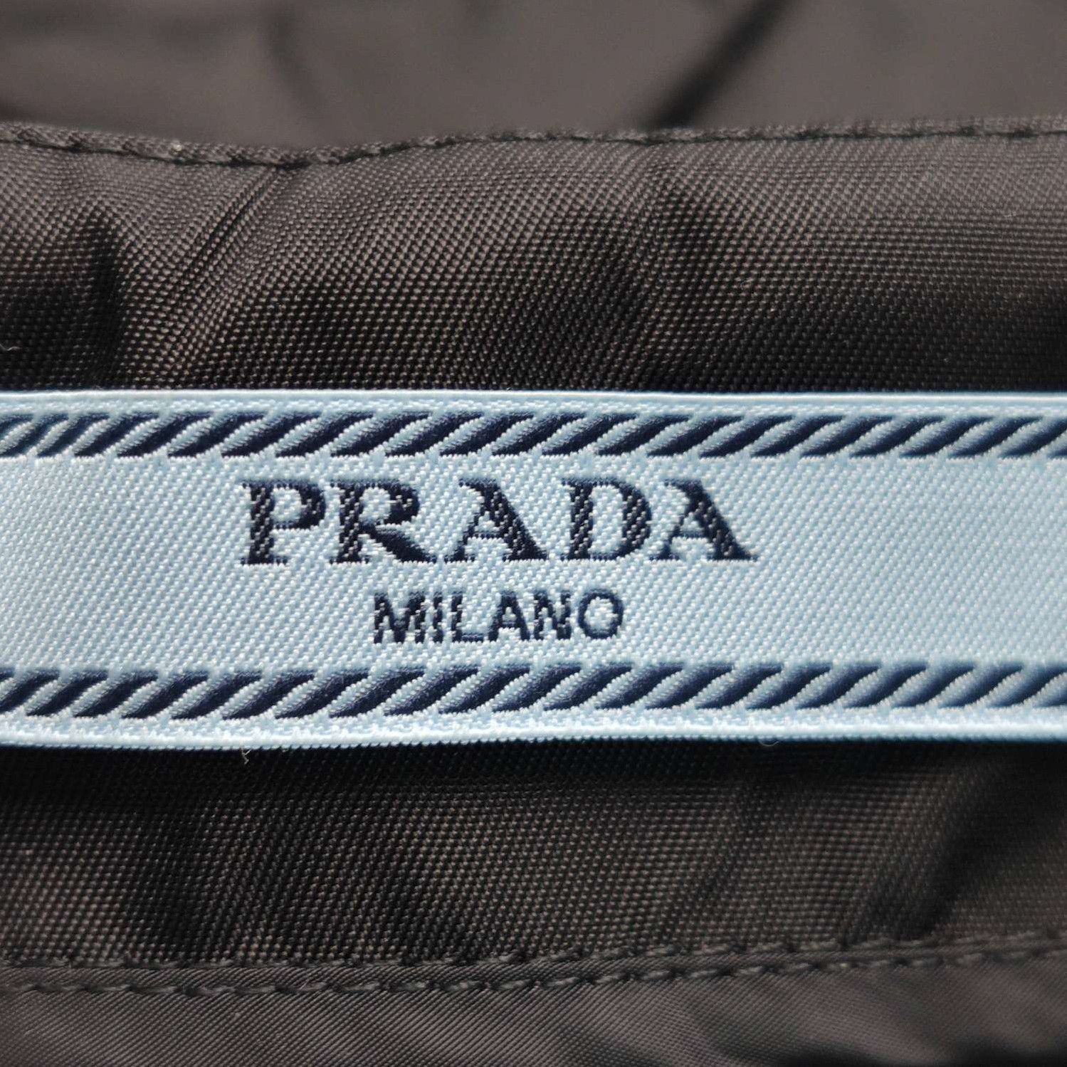 Prada Prada Solid Color Quilted Midi Skirt 0089 Size 24" / US 00 / IT 34 - 4 Thumbnail