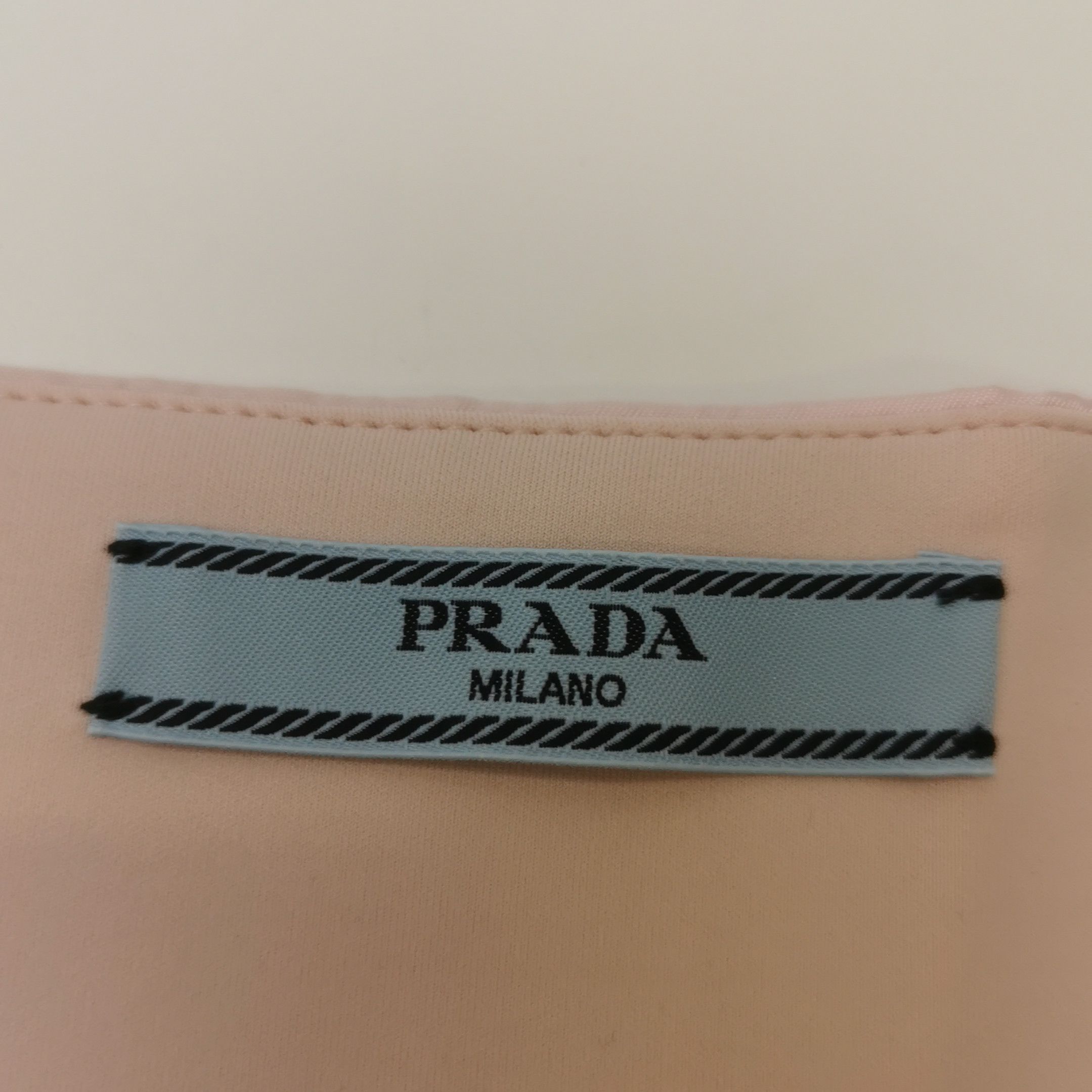Prada Prada Solid Color Triangle Logo Crop Top 0089 Size M / US 6-8 / IT 42-44 - 6 Thumbnail