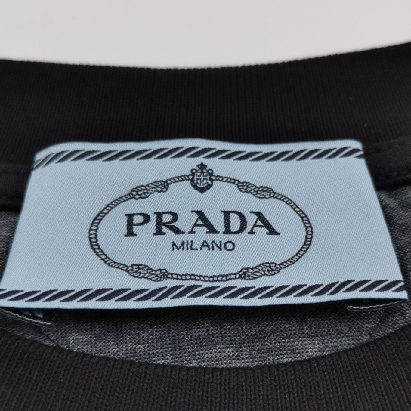 Prada Prada Colorful Spider Graphic Short Sleeve T-Shirt 0089 Size S / US 4 / IT 40 - 4 Thumbnail