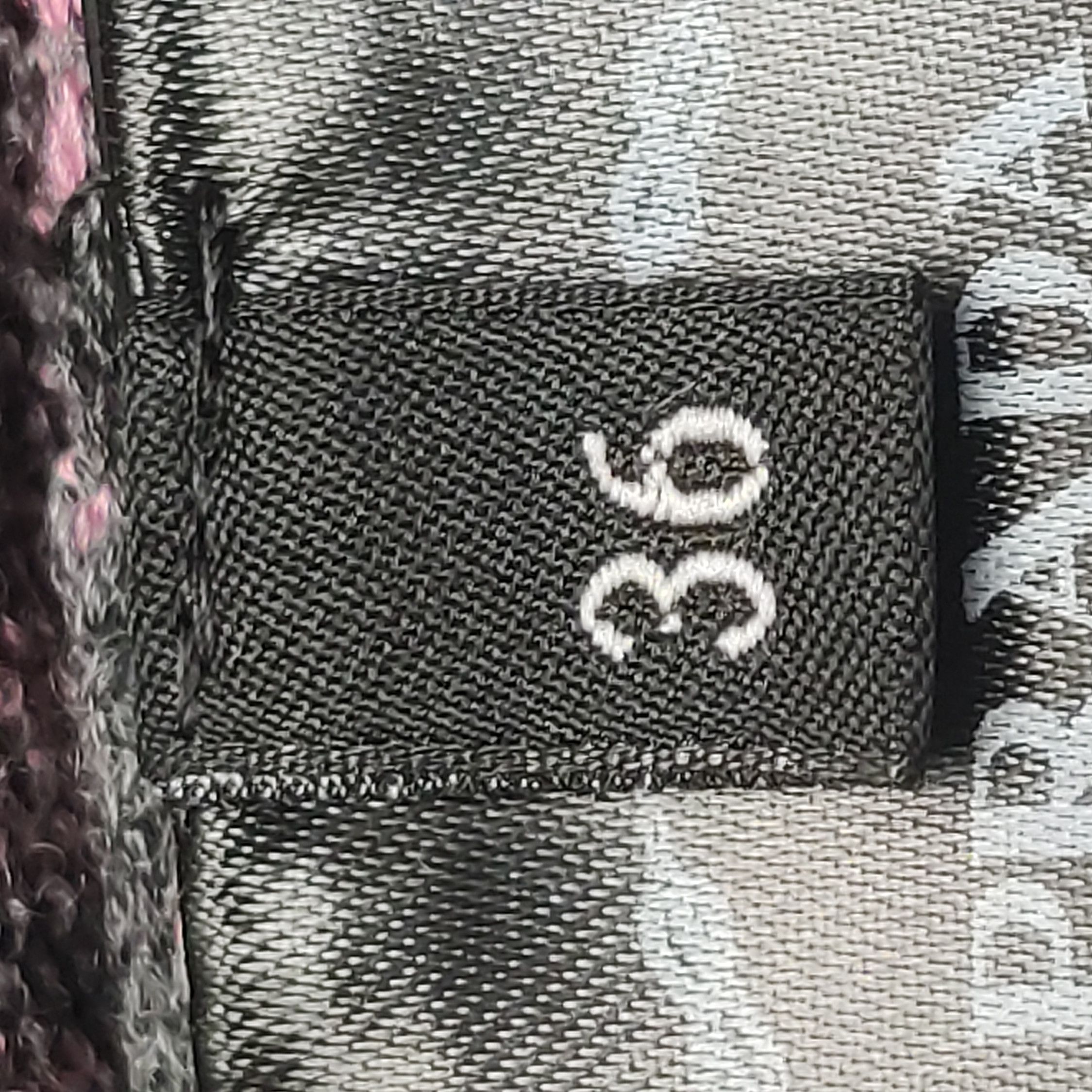 Prada Prada Color-Blocked V-Neck Knit Sweater 0089 Size XXS / US 00 / IT 34 - 6 Thumbnail