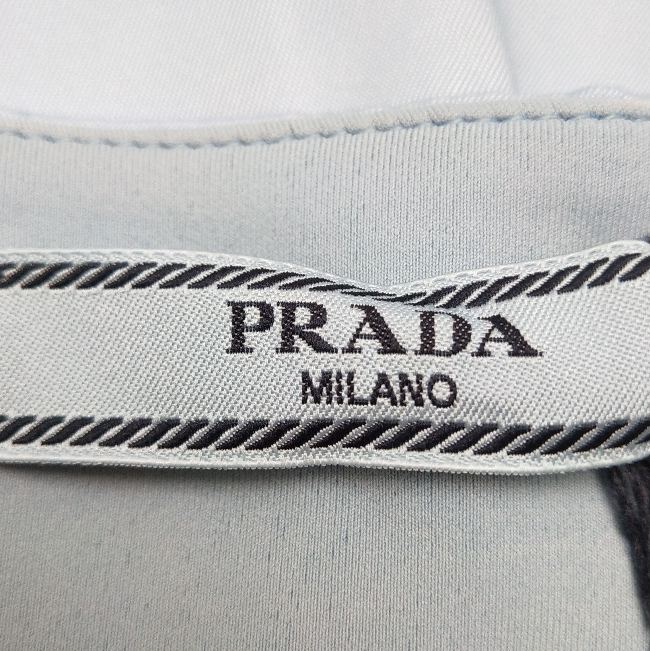 Prada Prada Solid Color Triangle Logo Vest 0089 Size L / US 10 / IT 46 - 5 Thumbnail