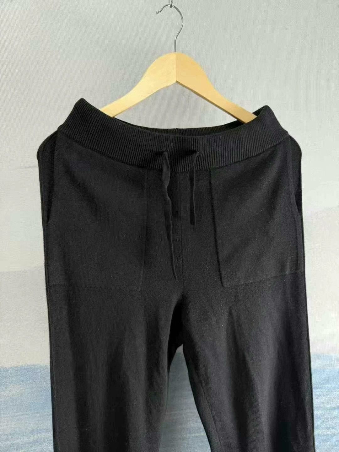 louis vuitton black cashmere pants size small