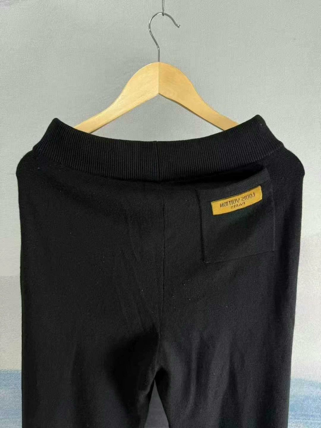 louis vuitton black cashmere pants size small