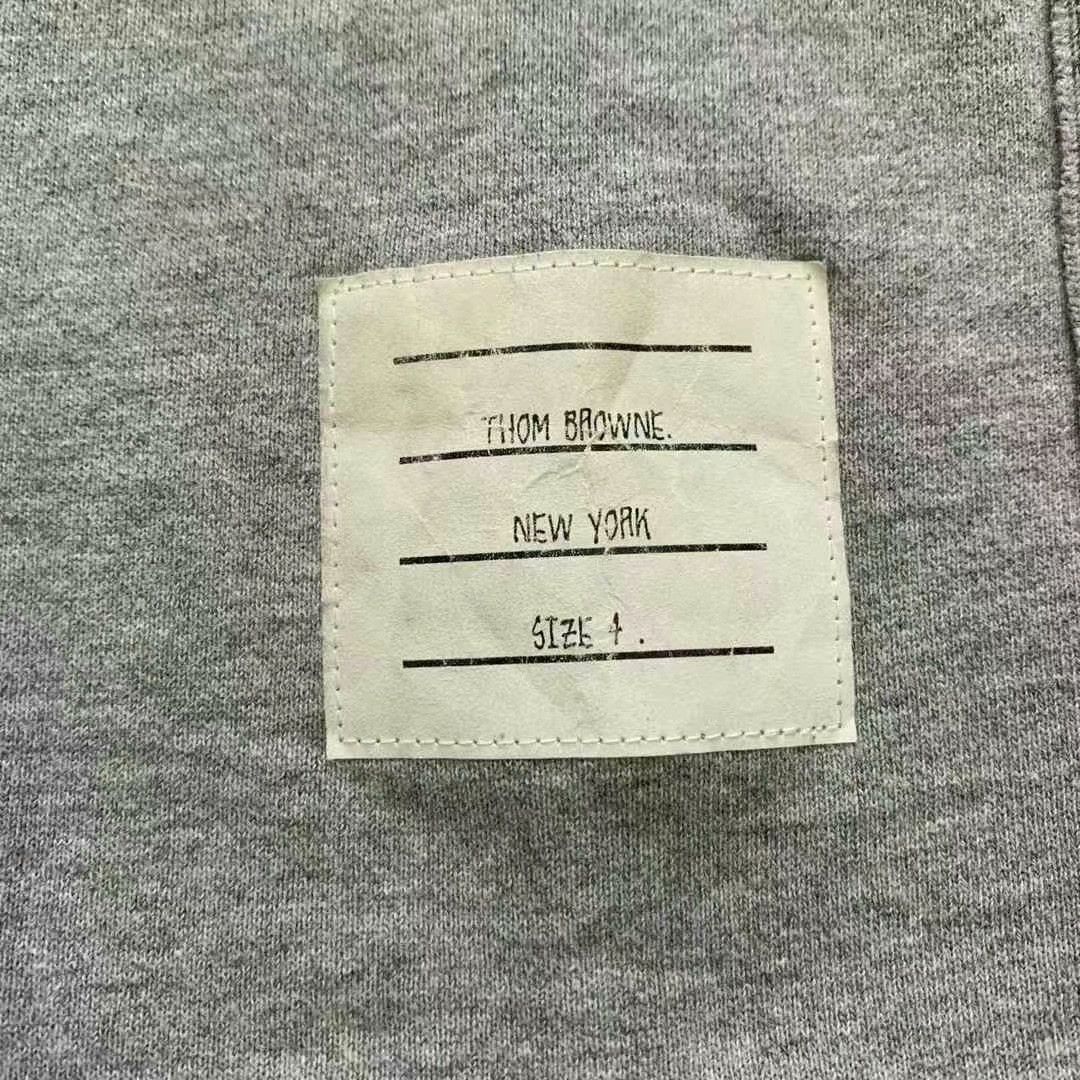 Thom Browne throm browne gray four-stripe sweatshirt size 4 Size US L / EU 52-54 / 3 - 4 Thumbnail