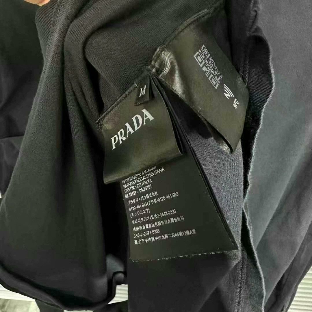 Prada prada black stretchy long sleeve shirt Size US M / EU 48-50 / 2 - 3 Thumbnail