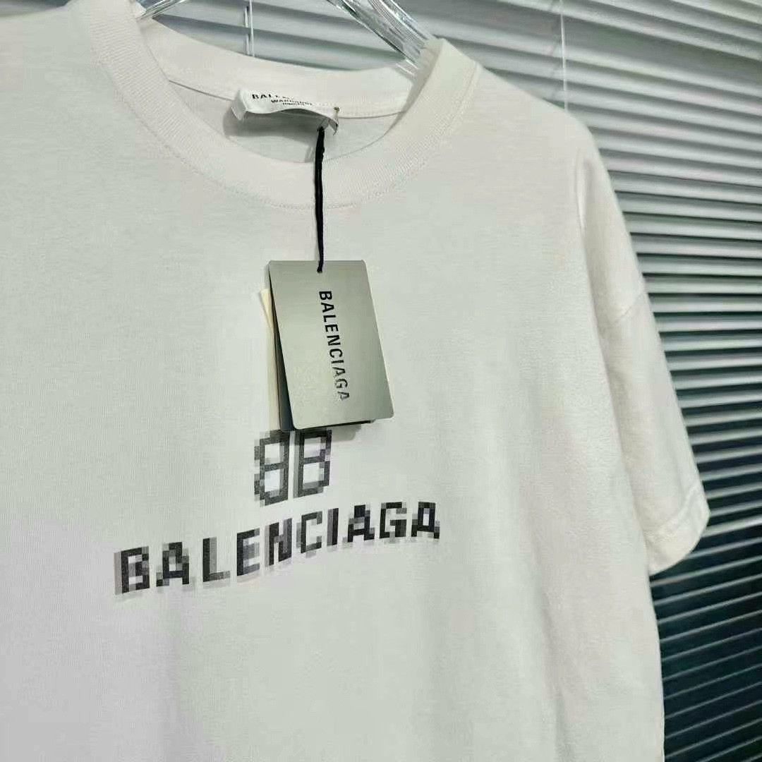 Balenciaga balenciaga short sleeve t-shirt in white Size US XS / EU 42 / 0 - 3 Thumbnail