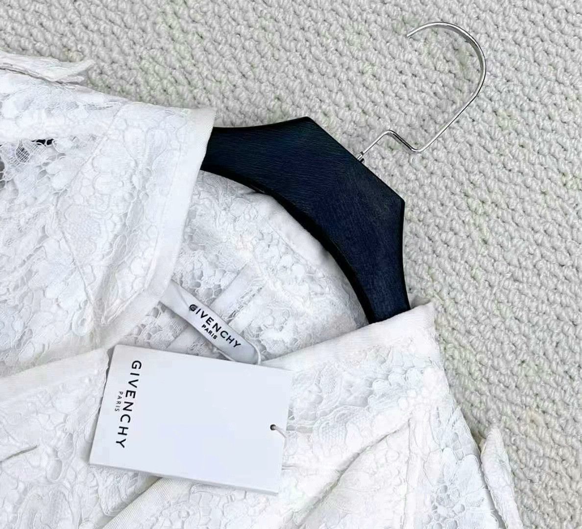 Givenchy Givenchy White Lace Double-Breasted Coat Size M / US 6-8 / IT 42-44 - 3 Thumbnail