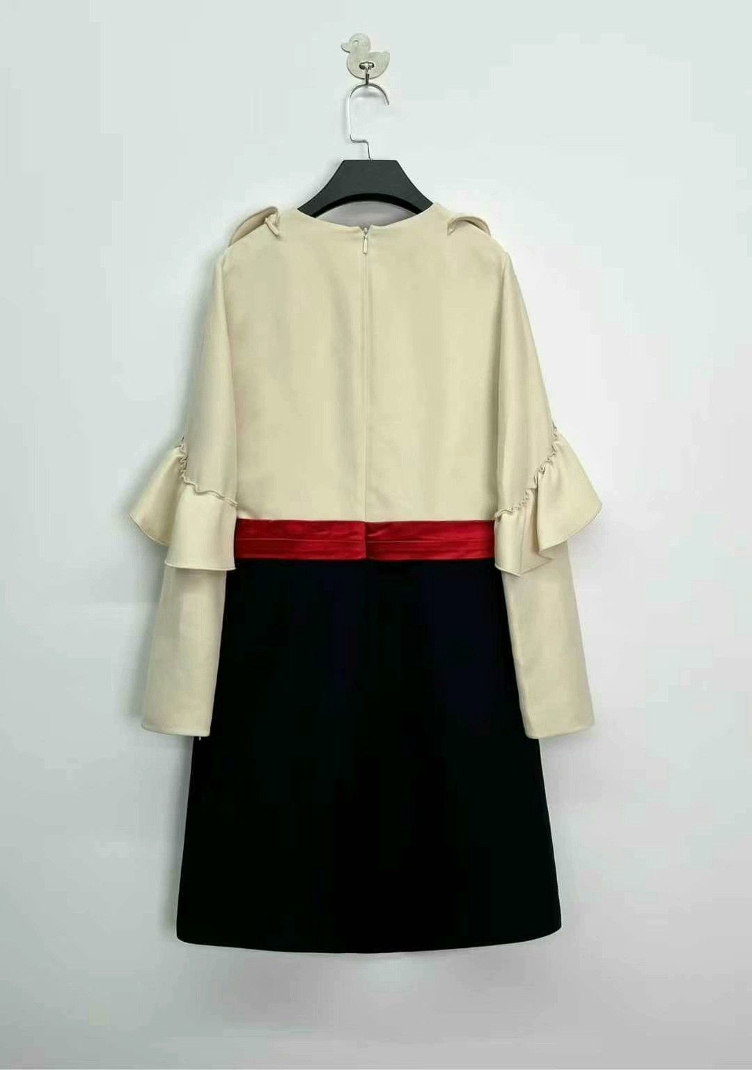 Gucci gucci silk blend dress with bow detail Size L / US 10 / IT 46 - 2 Thumbnail