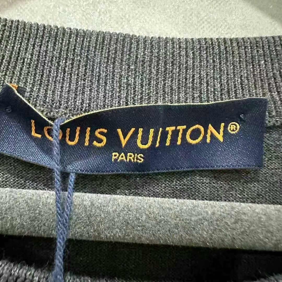 Louis Vuitton louis vuitton logo short sleeve t-shirt Size US XXL / EU 58 / 5 - 4 Thumbnail